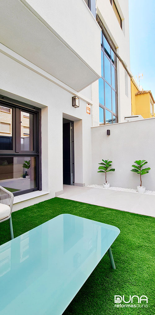 reforma almeria piso terraza moderno lujo estilo